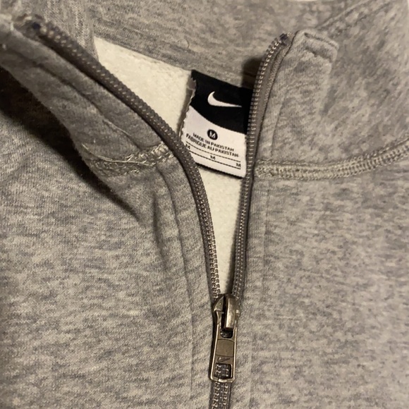 Nike Vintage Turtleneck / Polo zip up - Picture 3 of 6